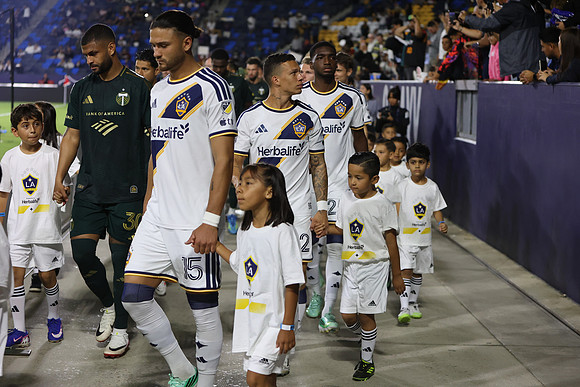 20261014_LAGalaxyvsPortland_GA_0955
