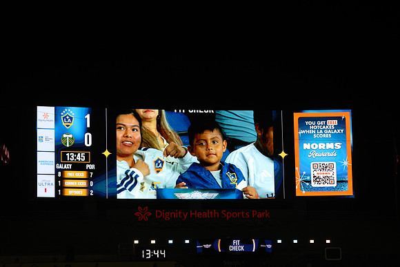 20261014_LAGalaxyvsPortland_GA_2330