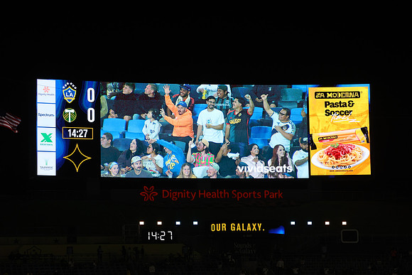20261014_LAGalaxyvsPortland_GA_10573