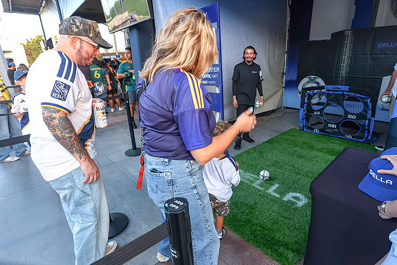 20260912_Galaxy_vs_Seattle_VP_0422