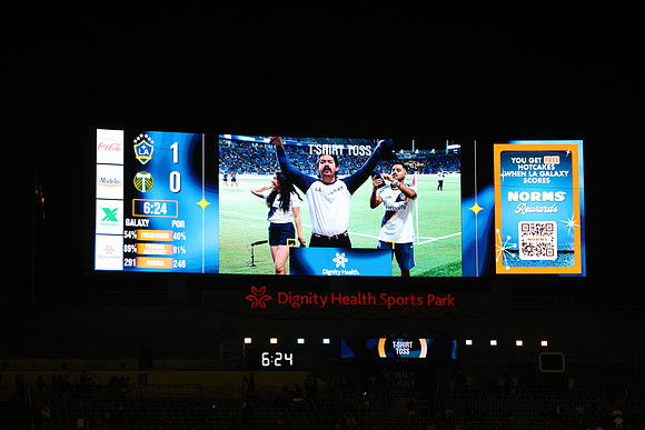 20261014_LAGalaxyvsPortland_GA_2694