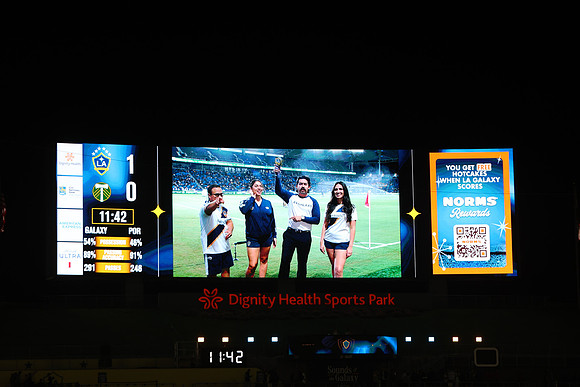 20261014_LAGalaxyvsPortland_GA_1998