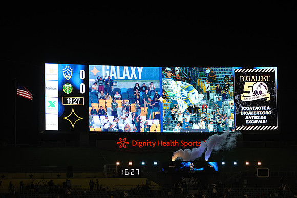 20261014_LAGalaxyvsPortland_GA_10300