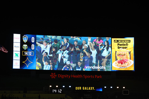 20261014_LAGalaxyvsPortland_GA_10504