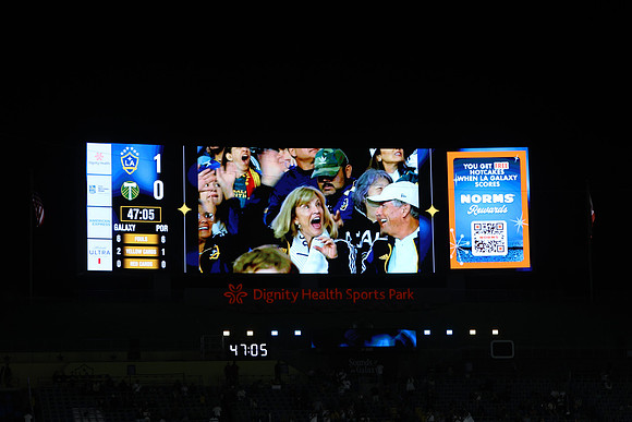 20261014_LAGalaxyvsPortland_GA_2483