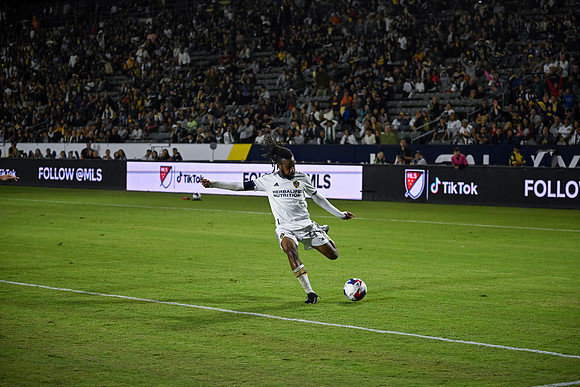 101423_LA_Galaxy_JR_0072