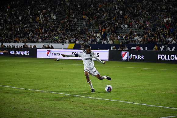 101423_LA_Galaxy_JR_0073