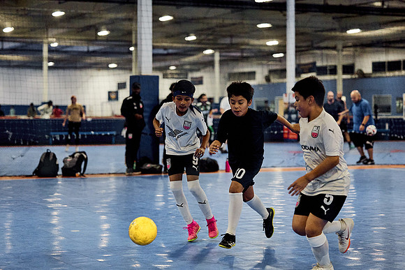111523_LAGalaxy_JR_091