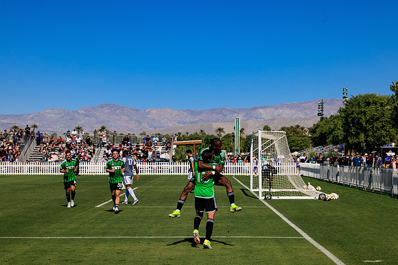 021124_LA_GALAXY_RM_0201