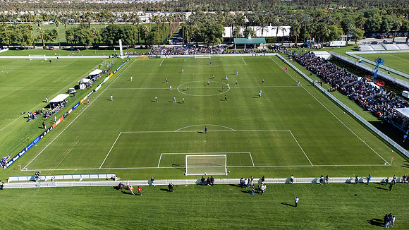 021124_LA_GALAXY_MO_0017