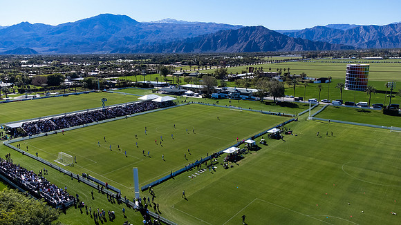 021124_LA_GALAXY_MO_0024