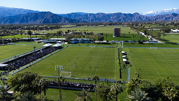 021124_LA_GALAXY_MO_0025