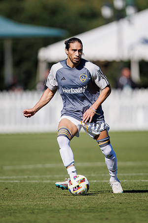 021124_LA_GALAXY_RM_0295