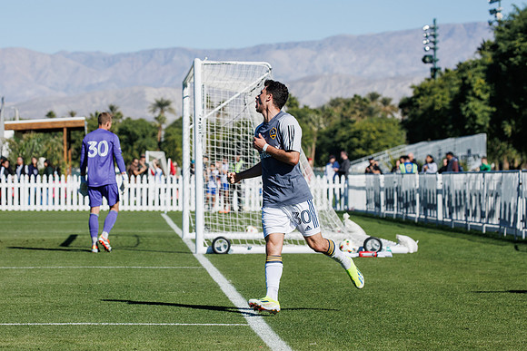 021124_LA_GALAXY_RM_0301