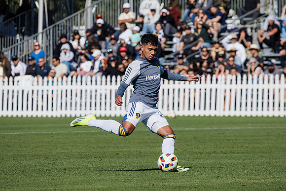 021124_LA_GALAXY_RM_0315