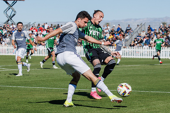 021124_LA_GALAXY_RM_0317