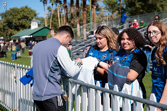 021024_LA_GALAXY_MO_0086