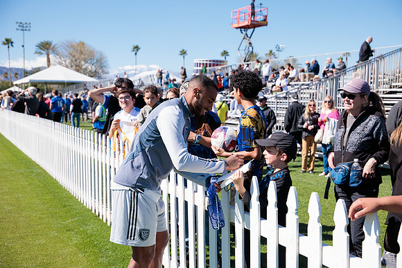 021024_LA_GALAXY_MO_0097