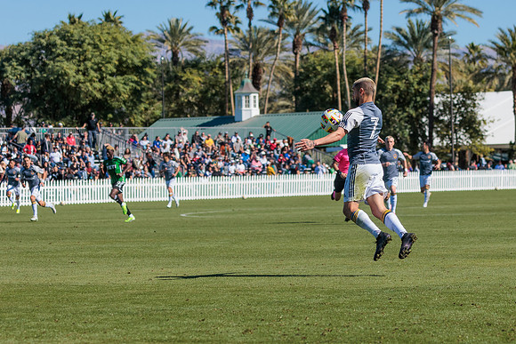 021124_LA_GALAXY_MO_0133