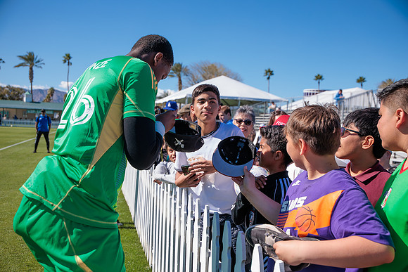 021024_LA_GALAXY_MO_0111