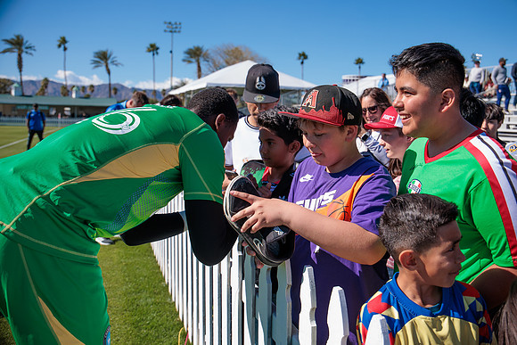 021024_LA_GALAXY_MO_0110