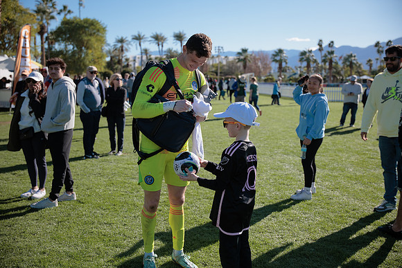 021024_LA_GALAXY_MO_0143