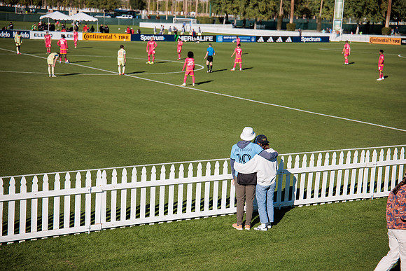 021024_LA_GALAXY_MO_0154