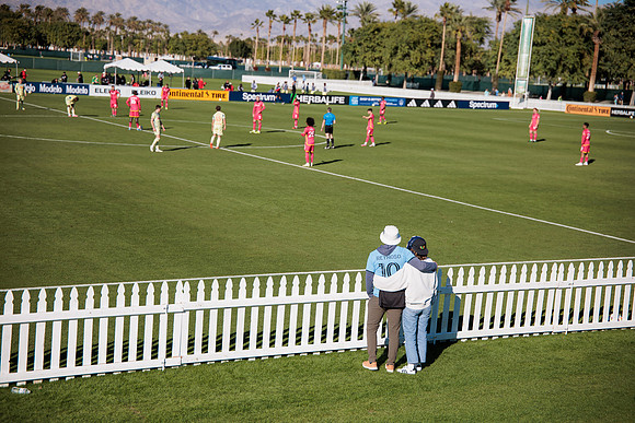 021024_LA_GALAXY_MO_0156