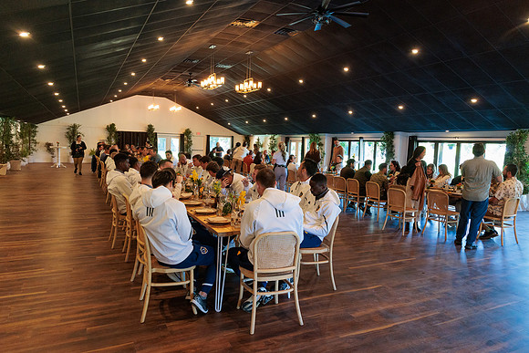 021024_LA_GALAXY_MO_0127