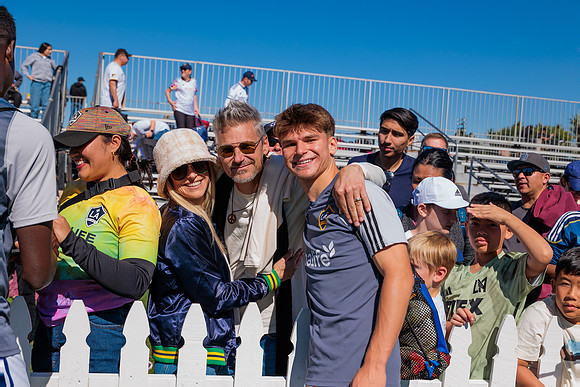 021124_LA_GALAXY_MO_0078