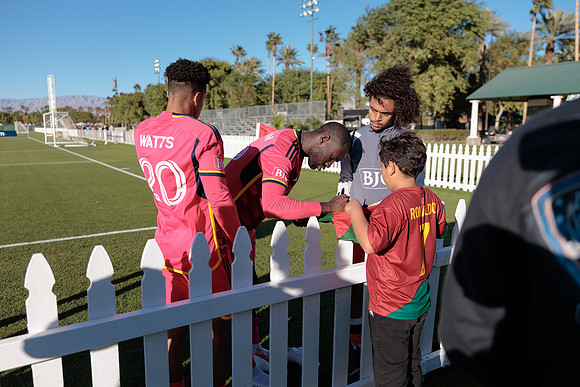 021024_LA_GALAXY_MO_0182