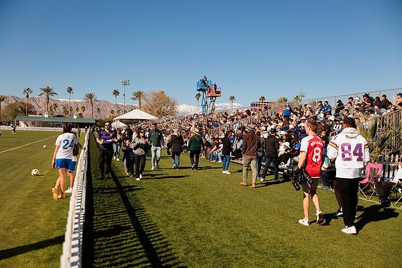 021124_LA_GALAXY_MO_0031