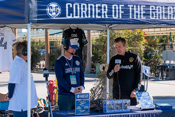 021124_LA_GALAXY_MO_0097