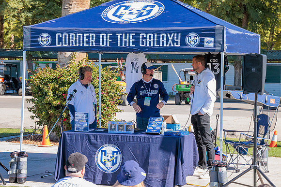 021124_LA_GALAXY_MO_0104
