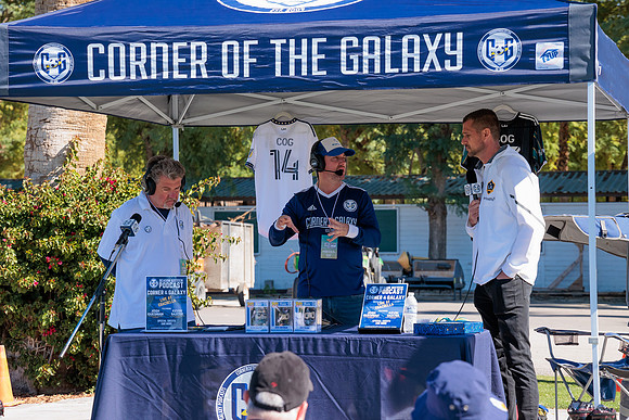 021124_LA_GALAXY_MO_0109