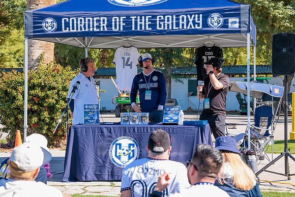 021124_LA_GALAXY_MO_0115