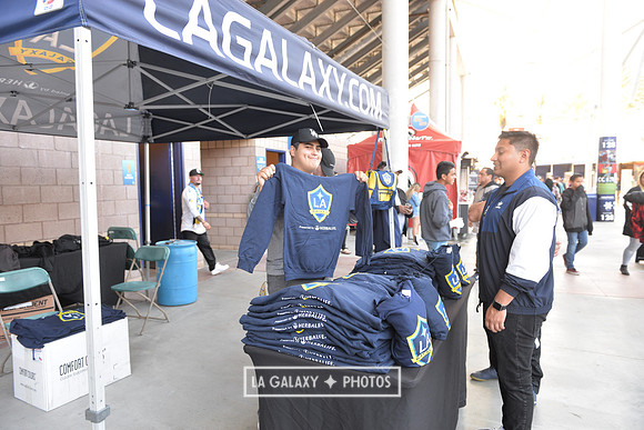 060219_LAGalaxy_vs_NERevolution_SC0195