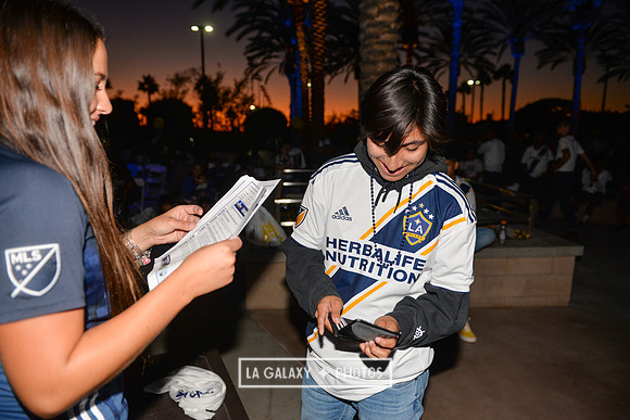 10202019_GalaxyViewingParty_SC_0282