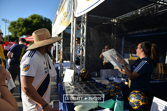 10202019_GalaxyViewingParty_SC_0229
