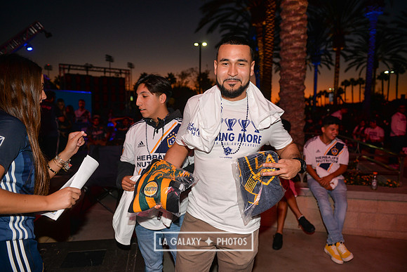 10202019_GalaxyViewingParty_SC_0278