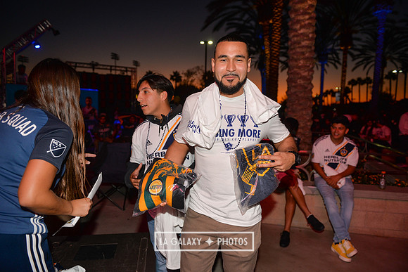 10202019_GalaxyViewingParty_SC_0277