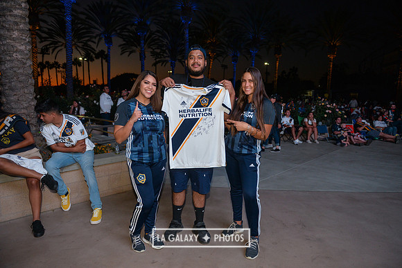 10202019_GalaxyViewingParty_SC_0290