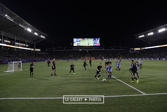 060219_LAGalaxyvsRevolution_GA_0239