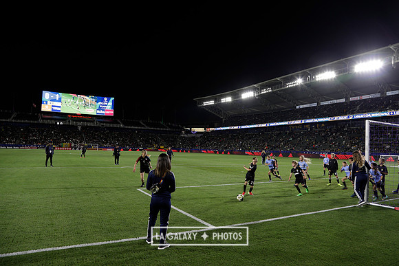 060219_LAGalaxyvsRevolution_GA_0295