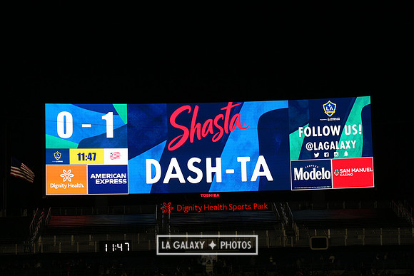 060219_LAGalaxyvsRevolution_GA_0502