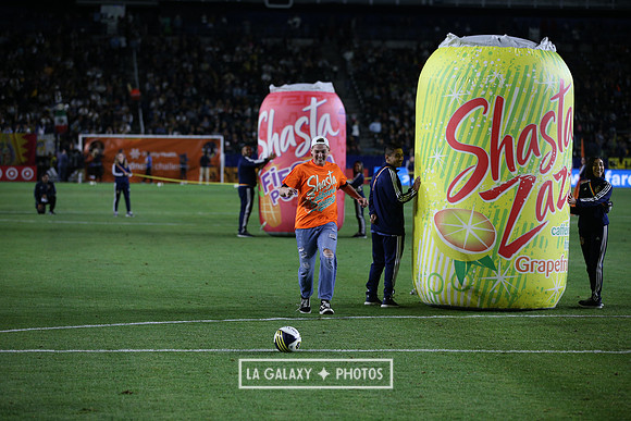 060219_LAGalaxyvsRevolution_GA_0406