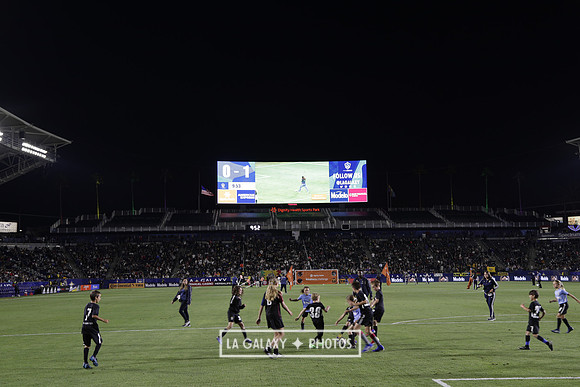 060219_LAGalaxyvsRevolution_GA_0233