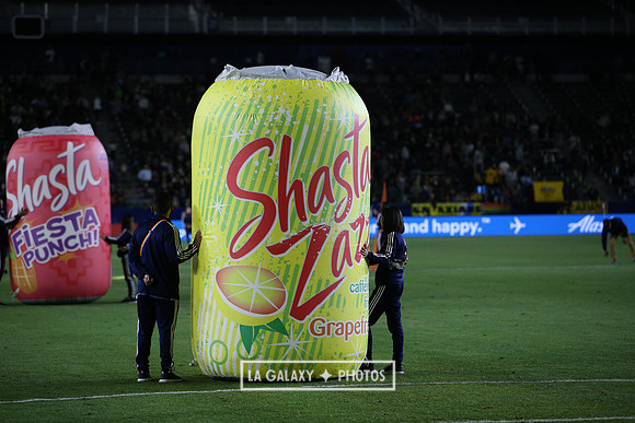 060219_LAGalaxyvsRevolution_GA_0436