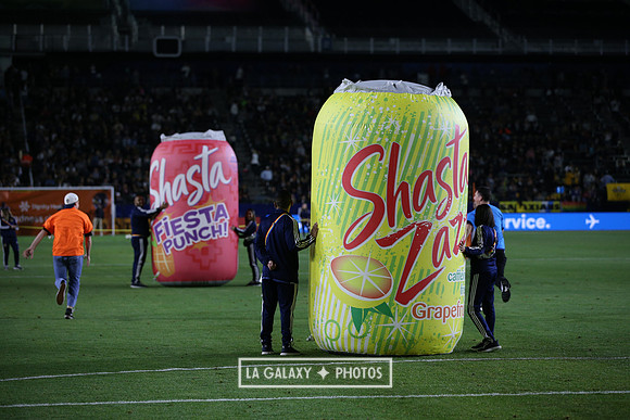 060219_LAGalaxyvsRevolution_GA_0426