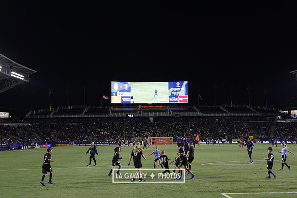 060219_LAGalaxyvsRevolution_GA_0234